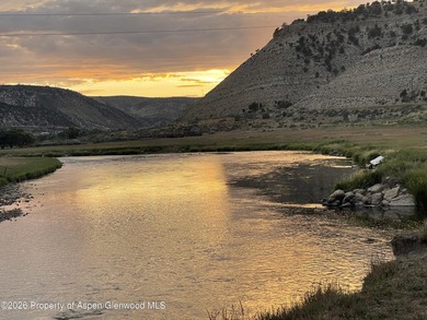 Nestled along the pristine White River just 11 miles west of - photo 7