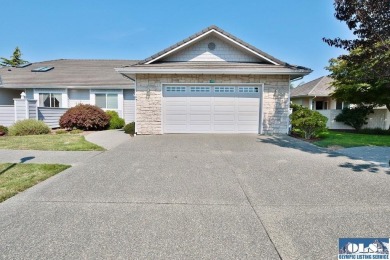 Strait Juan de Fuca  Townhome/Townhouse Active Under Contract in Sequim Washington