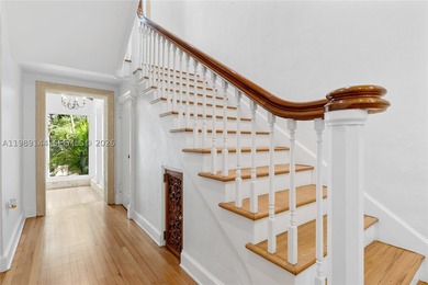 Exceptional opportunity to own a classic, Mediterranean-style - photo 15