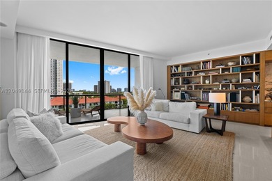 THIS IS A DREAM ! Magnificent Unit With Direct Ocean - photo 15