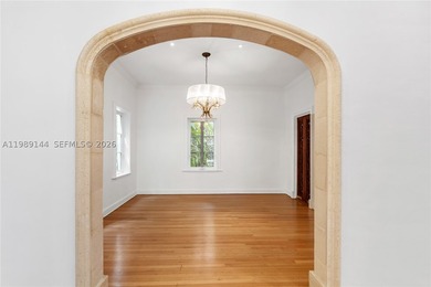 Exceptional opportunity to own a classic, Mediterranean-style - photo 17