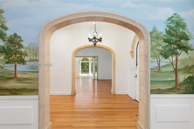 Exceptional opportunity to own a classic, Mediterranean-style - photo 18