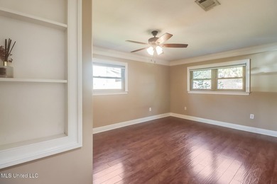 Assumable 2.75% VA mortgage + Bayou View Schools-- great rate - photo 18