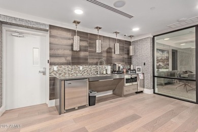 Check out these stunning views! This penthouse-level condo in - photo 21