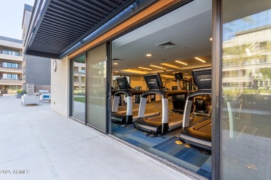 Check out these stunning views! This penthouse-level condo in - photo 24