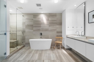 THIS IS A DREAM ! Magnificent Unit With Direct Ocean - photo 29