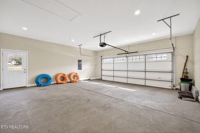 New Construction on Canterbury Lake Come see this fully - photo 42