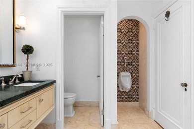 Exceptional opportunity to own a classic, Mediterranean-style - photo 43
