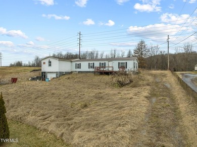 Boone Lake Home For Sale in Johnson City Tennessee