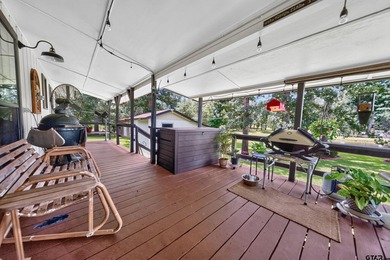 Lake Palestine Waterfront Retreat! Escape to the lake and enjoy - photo 27