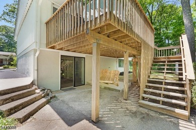 Welcome to this newly renovated bilevel, positioned perfectly on - photo 29