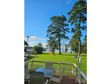 Lake Palestine Waterfront Retreat! Escape to the lake and enjoy - photo 31