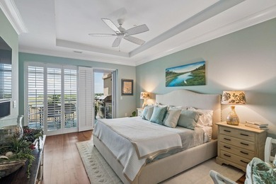 Penthouse living at Tides IV with stunning top-floor views of - photo 32