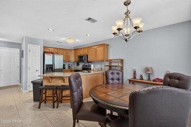 Welcome home to this inviting 3-bedroom, 2.5-bath property - photo 9