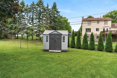 Welcome to 20 Flamingo Dr in Gates, fully renovated ranch-style - photo 9