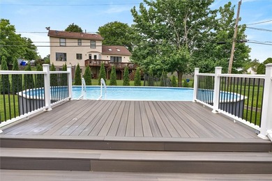 Welcome to 20 Flamingo Dr in Gates, fully renovated ranch-style - photo 10
