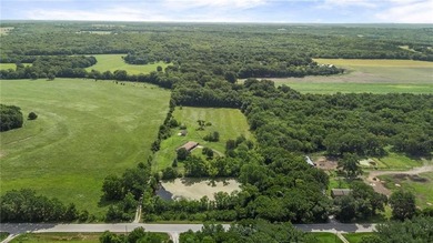 Enjoy all that country living has to offer with this amazing 7 - photo 42