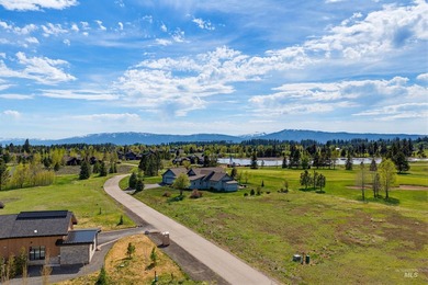 Amazing opportunity in beautiful Jug Mountain Ranch McCall. This - photo 9