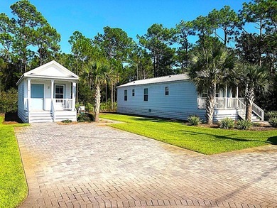 Discover a rare (3) lots & (6) homes opportunity in a peaceful - photo 2