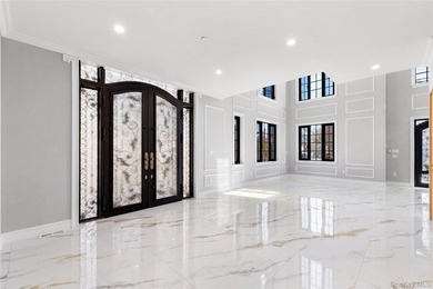 This exquisite corner-lot residence in prime Bayside features a - photo 12