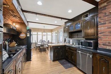 Nestled on one of the most sought-after blocks in Bayonne, this - photo 14