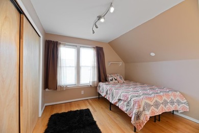 Nestled on one of the most sought-after blocks in Bayonne, this - photo 23