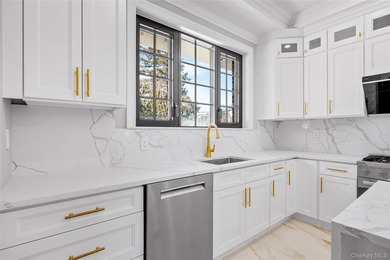 This exquisite corner-lot residence in prime Bayside features a - photo 23