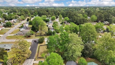 Welcome to this beautifully maintained two-story home located in - photo 33