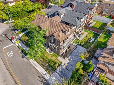 This exquisite corner-lot residence in prime Bayside features a - photo 41