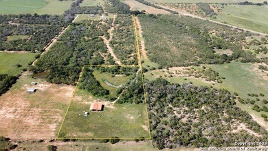 (private lake, pond, creek) Acreage For Sale in Poteet Texas