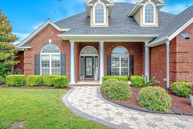 Don't miss out on this exclusive Waterfront Pool Home with an - photo 4