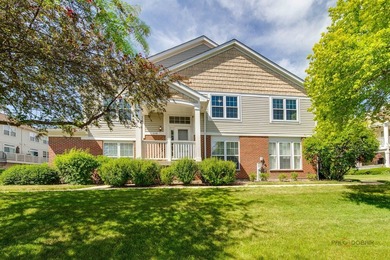 (private lake, pond, creek) Townhome/Townhouse For Sale in Vernon Hills Illinois