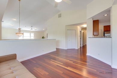 Welcome to this exceptional three-bedroom, 2.1-bath end-unit - photo 6