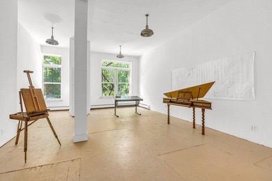 Welcome to 676 Union Street, a rare Park Slope sanctuary. This - photo 11