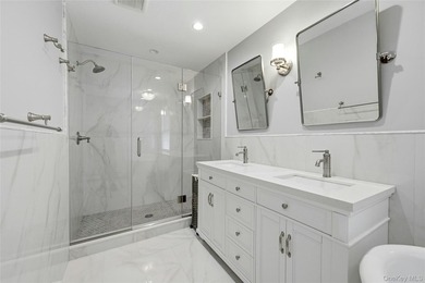 Discover the perfect blend of charm, comfort, and convenience in - photo 34