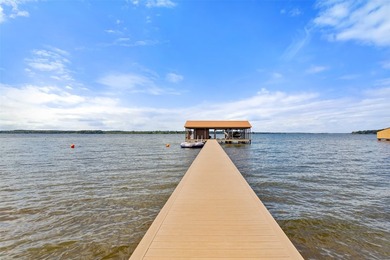 It is my pleasure to present this unparalleled, sprawling Lake - photo 6