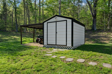 Unrestricted, Lakefront Tiny Home on 5.74 acres! - photo 17