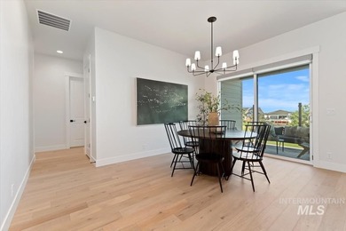 Welcome to The Alder at Valor, where modern design meets the - photo 15