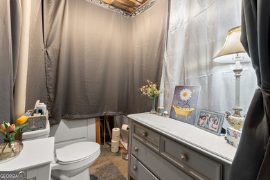Nestled on 3.31 acres in the highly sought-after North Hall - photo 22
