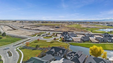 Welcome to The Alder at Valor, where modern design meets the - photo 38