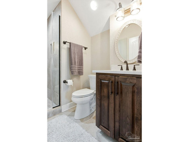 Welcome to luxury living in the gated community of Huntington - photo 50
