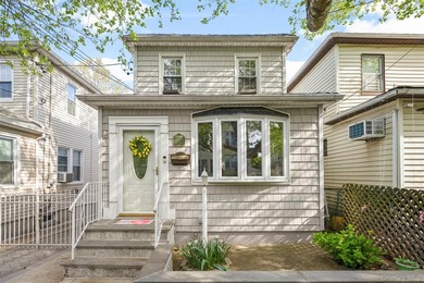 Welcome to 2839 Wellman Avenue, a well maintained single family - photo 2