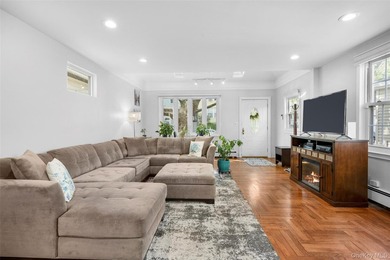 Welcome to 2839 Wellman Avenue, a well maintained single family - photo 3