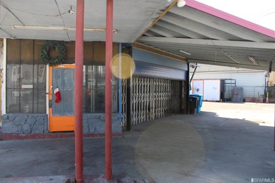 Commercial building on lot zoned RH2 with possibility of third - photo 8