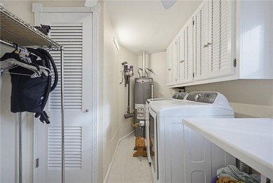 LOCATED in the heart of Portland! This beautifully maintained - photo 15