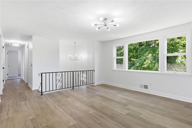 Charming 4-bedroom, 2-bath country home backing to tranquil - photo 5