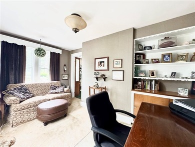Welcome to this spacious and well-maintained home offering 1,814 - photo 10