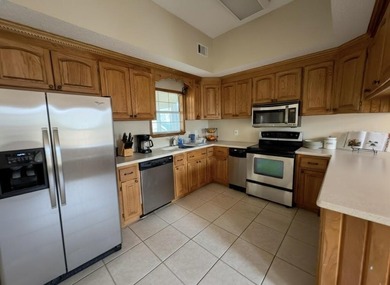 $10000 credit to buyer with acceptable offer! Nestled in the - photo 4