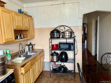 Your perfect opportunity to own a spacious, fully detached, 2 - photo 8