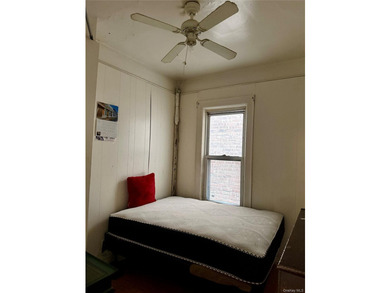 Your perfect opportunity to own a spacious, fully detached, 2 - photo 10